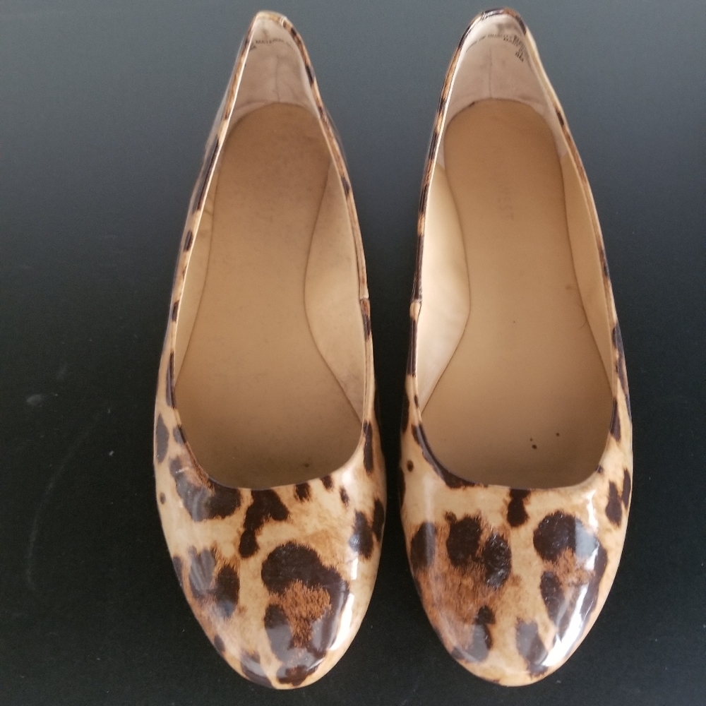 Nine West leopard flats